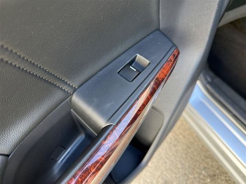 Used 2010 Honda Crosstour EX-L image 30