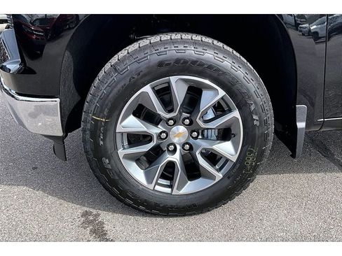 New 2026 Chevrolet Silverado 1500 LT AWD/4WD image 13