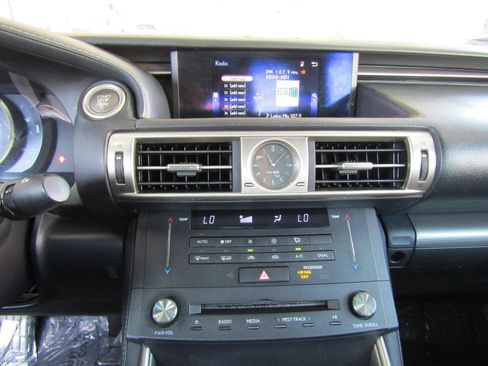 Used 2016 Lexus IS 200t w/ F Sport Package RWD image 17