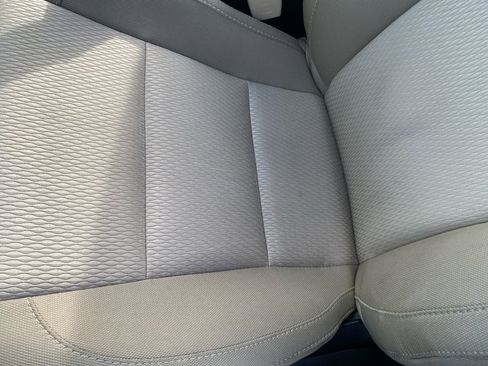 Used 2014 Toyota Corolla LE image 34