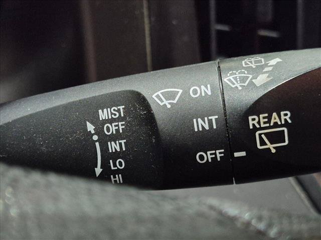 Used 2017 Toyota RAV4 LE FWD image 16