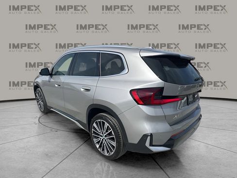 Used 2023 BMW X1 xDrive28i w/ Premium Package image 3