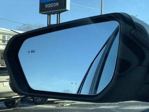 Certified 2022 Chevrolet Equinox LT image 32