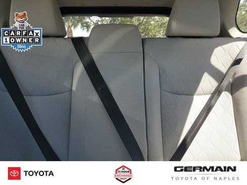 Used 2022 Toyota Corolla Cross LE FWD image 30