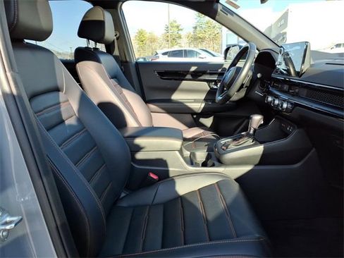 Used 2023 Honda CR-V Sport Touring image 5