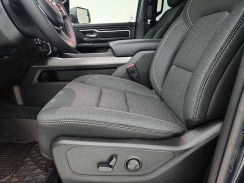 New 2026 RAM 1500 Big Horn AWD/4WD image 4