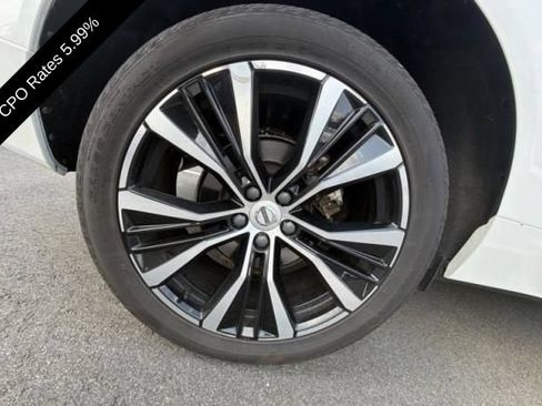 Used 2024 Volvo XC60 B5 Plus w/ Climate Package AWD/4WD image 17