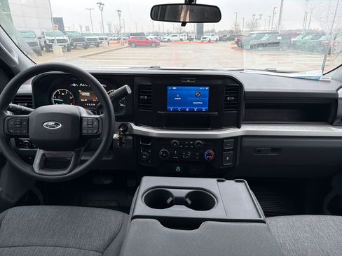 New 2025 Ford F550 4x4 Crew Cab Super Duty image 12