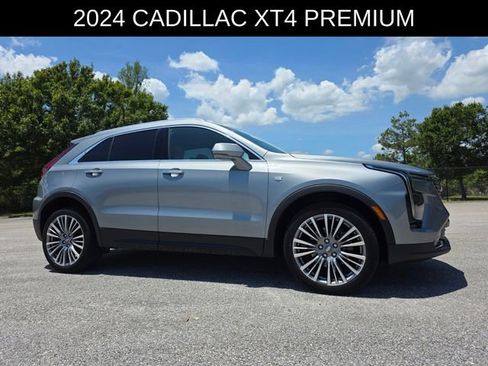 Used 2024 Cadillac XT4 Premium Luxury w/ Technology Package FWD image 1