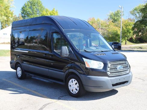 Used 2016 Ford Transit 350 XLT image 11
