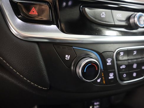 Used 2023 Chevrolet Traverse Premier w/ Redline Edition image 57