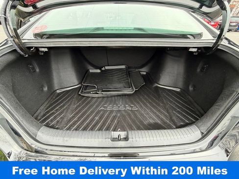 Used 2023 Honda Accord Touring image 32