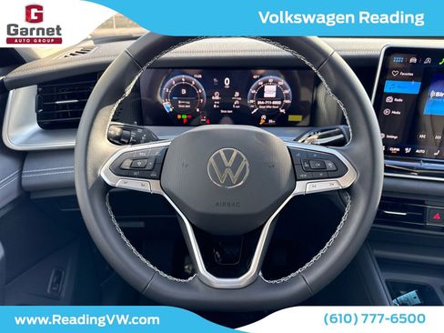 New 2026 Volkswagen Tiguan SE image 15