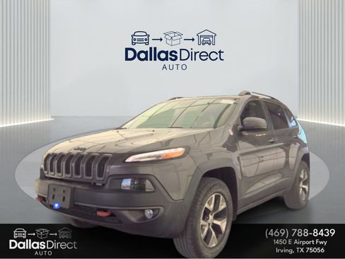 Used 2018 Jeep Cherokee Trailhawk w/ Quick Order Package 27L image 1