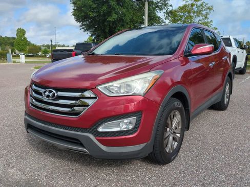 Used 2013 Hyundai Santa Fe Sport w/ Technology Pkg FWD image 2
