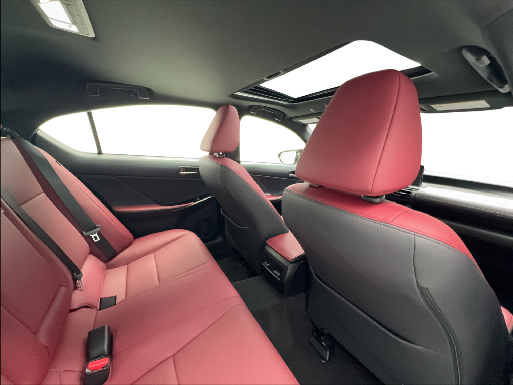 Used 2024 Lexus IS 350 F Sport RWD image 30