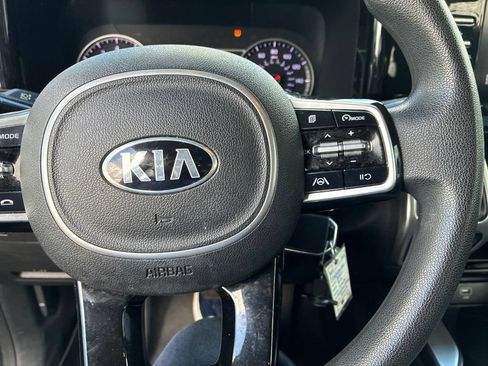 Used 2021 Kia Sorento LX FWD image 32