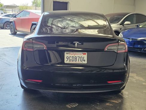 Used 2023 Tesla Model 3 Standard Range RWD image 3