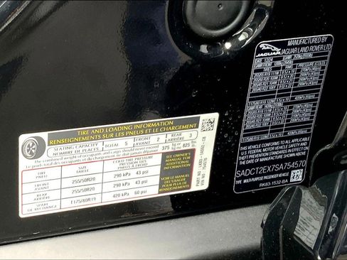 New 2025 Jaguar F-PACE R-Dynamic S image 14