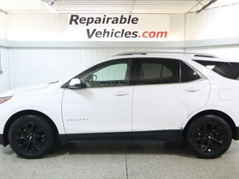 Used 2018 Chevrolet Equinox LT w/ Sun & Infotainment Package FWD image 1
