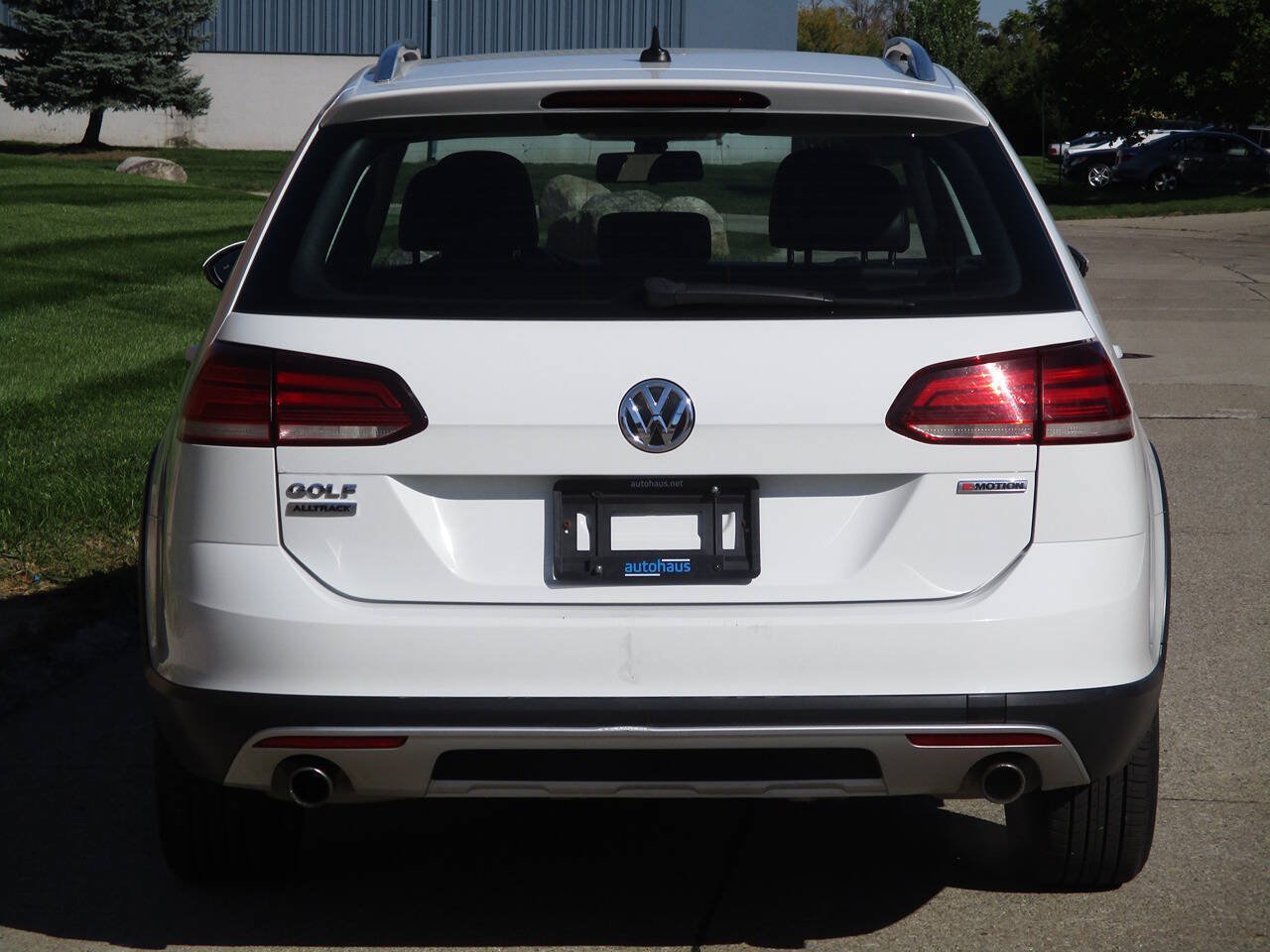 Used 2019 Volkswagen Golf Alltrack S AWD/4WD image 8