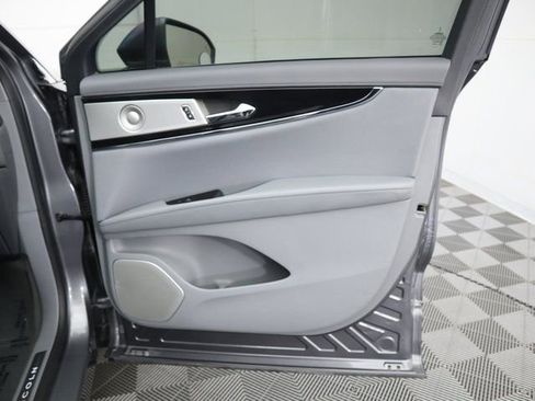 Used 2022 Lincoln Nautilus Reserve w/ Equipment Group 202A image 26