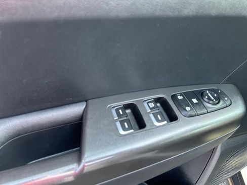 Used 2019 Kia Sportage LX w/ Option Group 017 FWD image 16