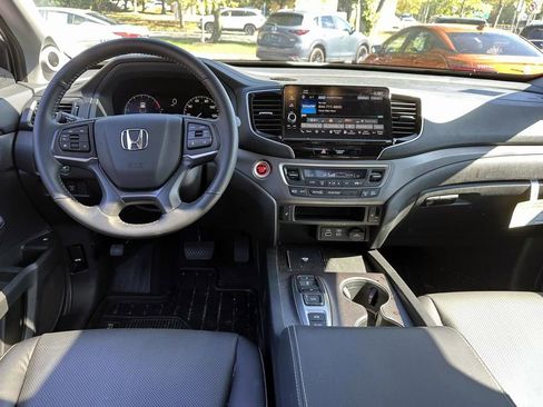 Used 2024 Honda Ridgeline RTL image 12