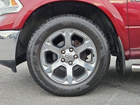 Used 2017 RAM 1500 Laramie image 13