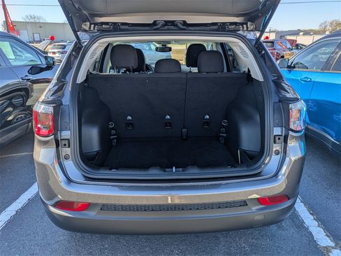 Used 2021 Jeep Compass Sport image 25