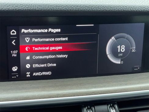 Used 2022 Alfa Romeo Stelvio Ti image 19