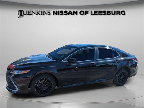 Used 2023 Toyota Camry LE image 15