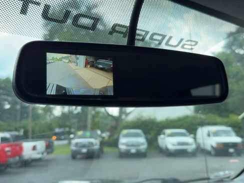 Used 2016 Ford F250 XLT w/ XLT Premium Package AWD/4WD image 14