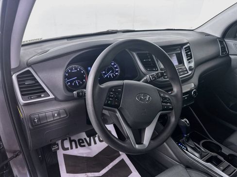 Used 2017 Hyundai Tucson SE FWD image 9