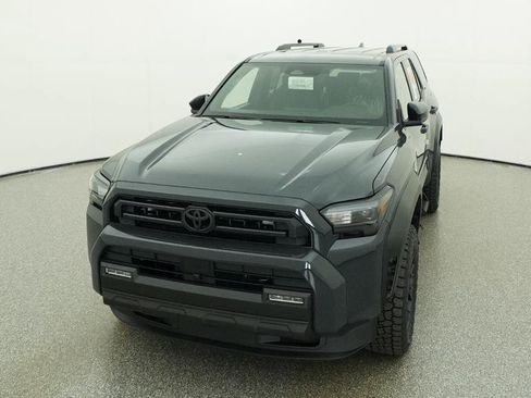 New 2026 Toyota 4Runner SR5 AWD/4WD image 20