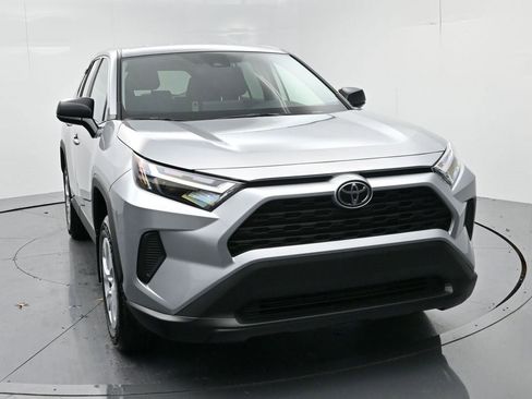 New 2025 Toyota RAV4 LE image 2