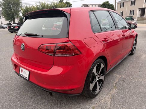 Used 2017 Volkswagen GTI SE FWD image 8