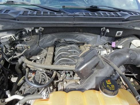 Used 2016 Ford F150 XLT RWD image 26