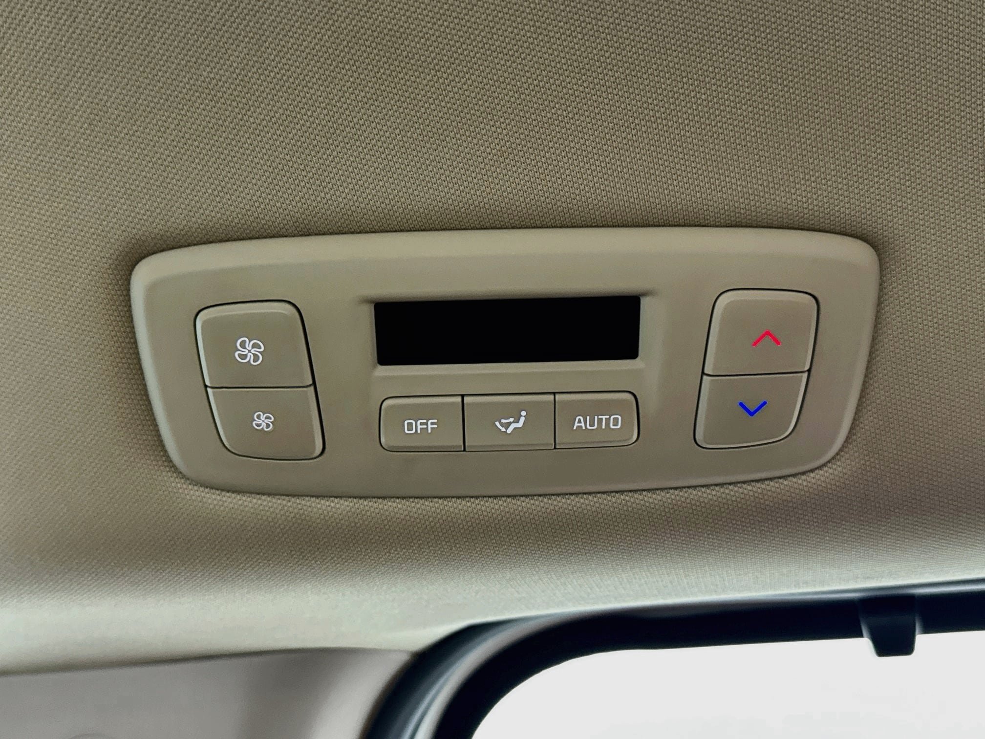 Used 2024 Kia Carnival SX FWD image 26