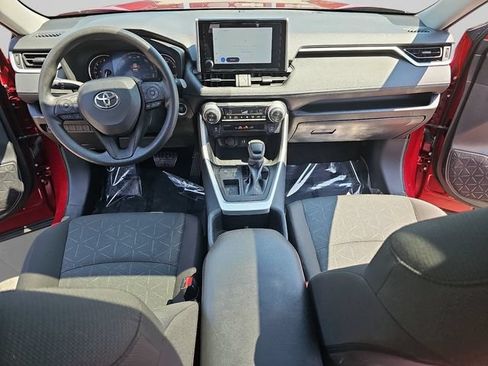 Used 2024 Toyota RAV4 XLE w/ Convenience Package FWD image 11