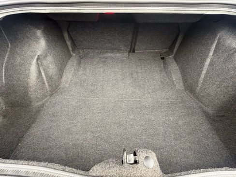 Used 2016 Dodge Challenger R/T Plus RWD image 9