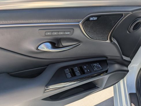 Used 2022 Lexus ES 350 F Sport FWD image 13