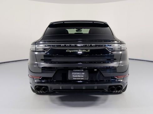 Certified 2020 Porsche Cayenne Turbo S image 8