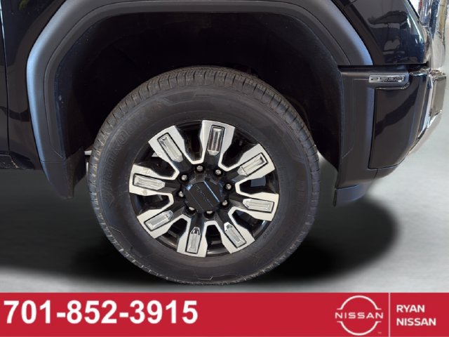 Used 2024 GMC Sierra 2500 Denali w/ Technology Package AWD/4WD image 29