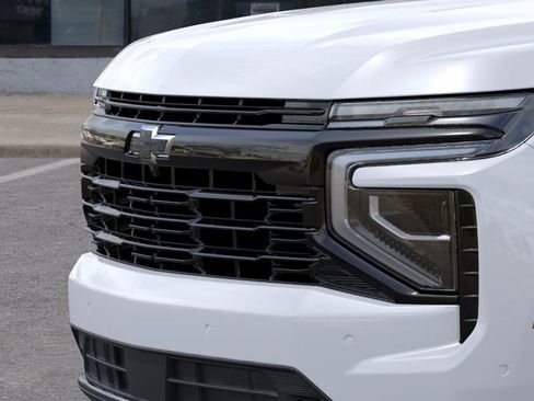 New 2026 Chevrolet Suburban RST AWD/4WD image 13