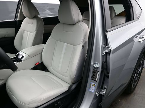 Used 2026 Hyundai Tucson SEL AWD/4WD image 11