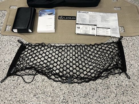 Used 2010 Lexus IS 350C image 64