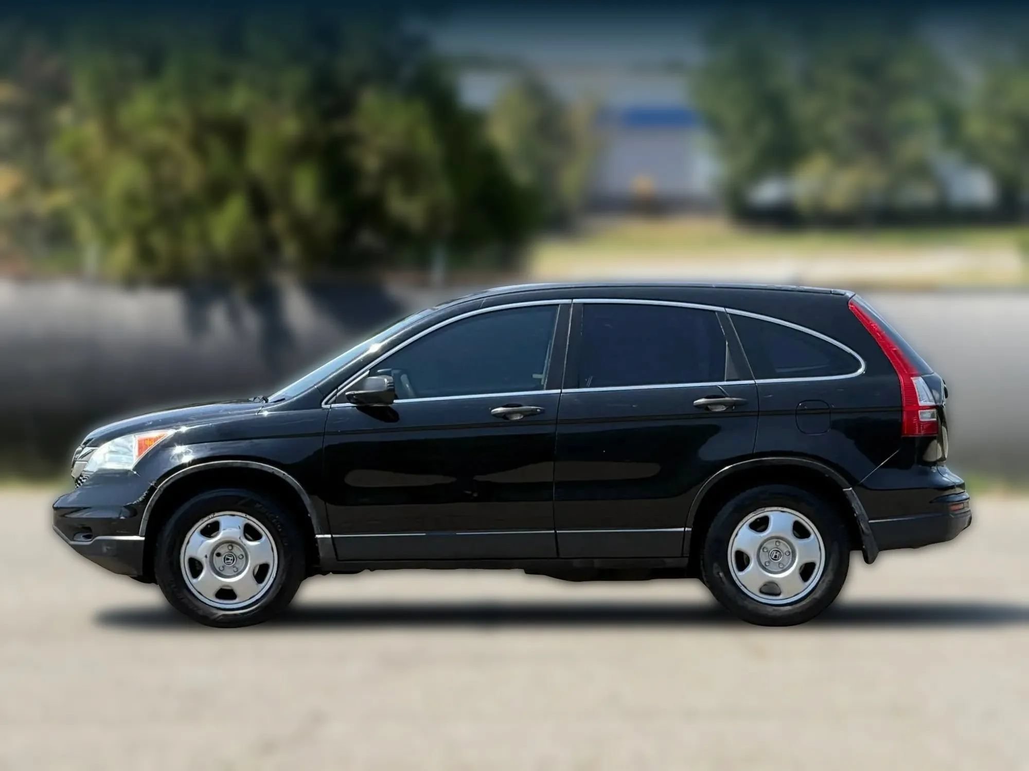 Used 2011 Honda CR-V LX image 8