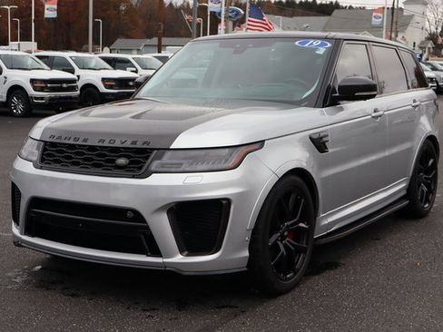 Used 2019 Land Rover Range Rover Sport SVR image 14
