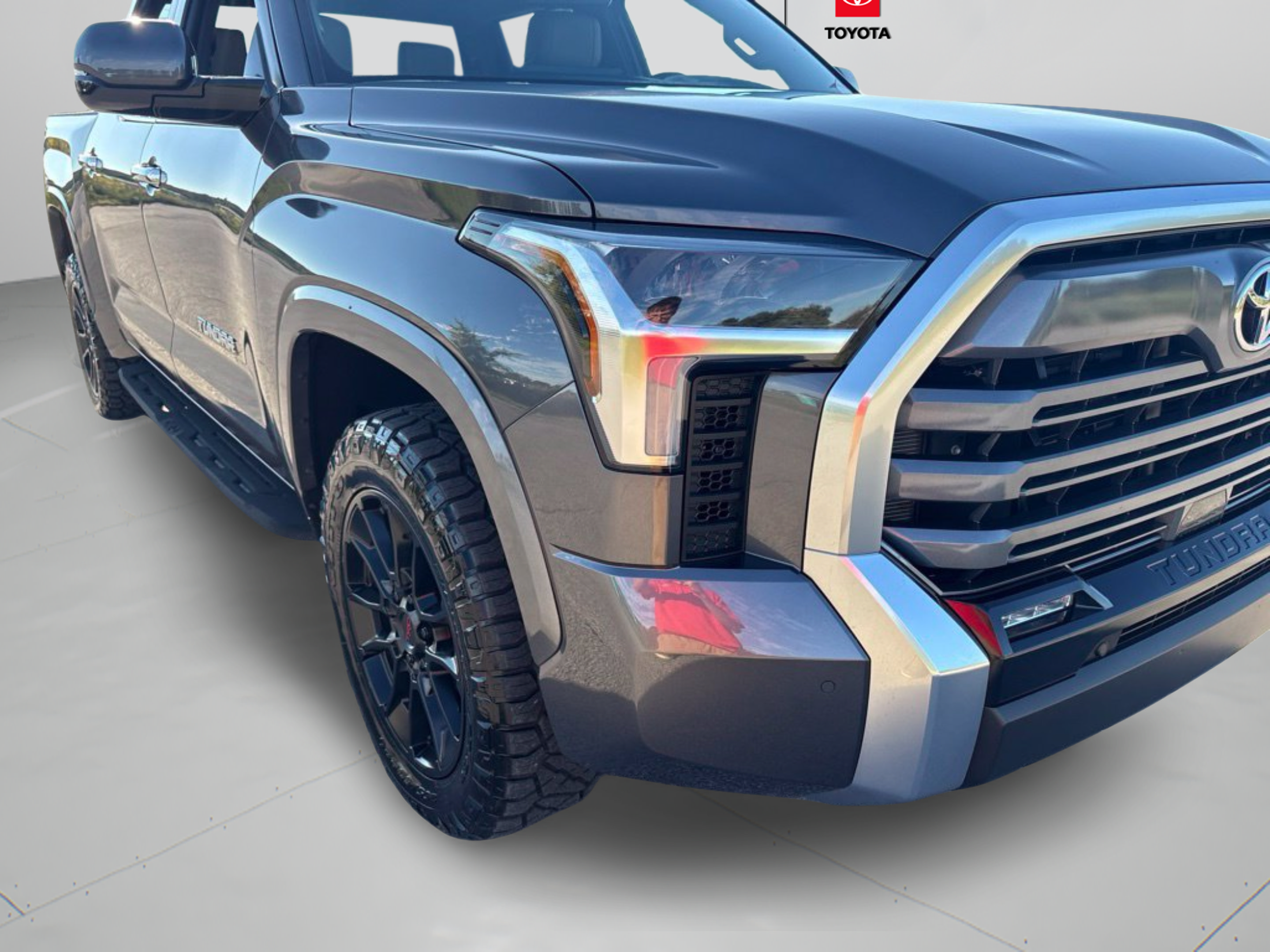 Used 2026 Toyota Tundra Limited AWD/4WD image 26